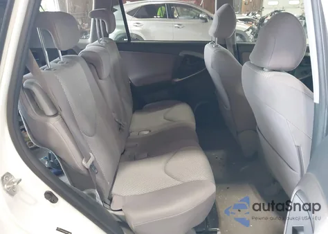 2006 Toyota Rav4 z USA, uszkodzony, nr VIN JTMZD33VX66010013